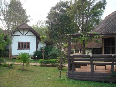 ภูชมจันทร์ รีสอร์ท ภูชมจันทร์ รีสอร์ท