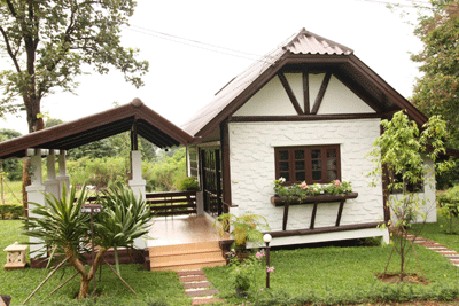 ภูชมจันทร์ รีสอร์ท ภูชมจันทร์ รีสอร์ท