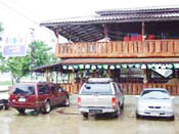 โรงแรมแม่น้ำ โรงแรมแม่น้ำ