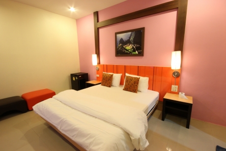 บางกอกรีสอร์ท รังสิต (Bangkok Resort Rangsit) บางกอกรีสอร์ท รังสิต (Bangkok Resort Rangsit)