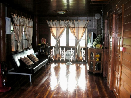 บ้านสวนเนินบก บ้านสวนเนินบก