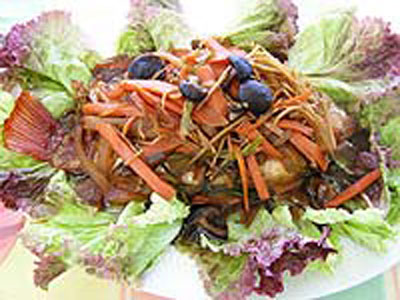 ครัวอิ่มสุข รีสอร์ท แอนด์ เรสเทอร์รอง ครัวอิ่มสุข รีสอร์ท แอนด์ เรสเทอร์รอง