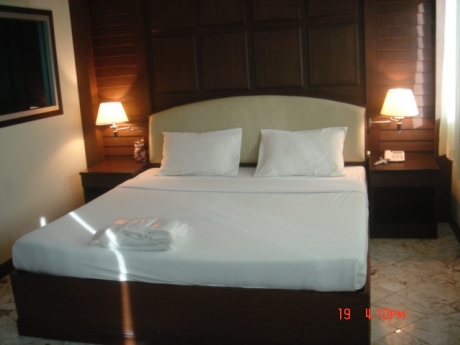 โรงแรมมิกส์โฮเต็ล โรงแรมมิกส์โฮเต็ล