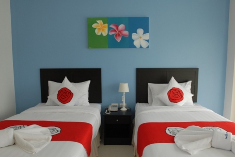 โรงแรม บ้านระเบียงทะเล โรงแรม บ้านระเบียงทะเล