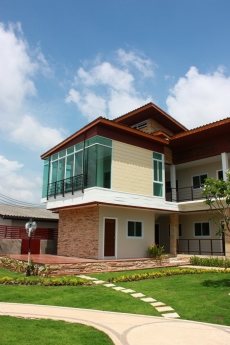 เดอะพาร์ค นางรองรีสอร์ท (The Park Nangrong Resort) เดอะพาร์ค นางรองรีสอร์ท (The Park Nangrong Resort)