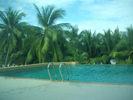 โรงแรมนานาชาติบางแสน โรงแรมนานาชาติบางแสน