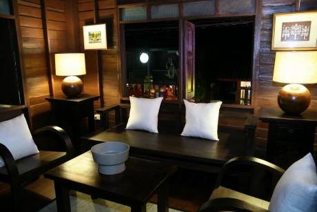 โรงแรมลิลู  LILU HOTEL PAI AND CHIANG MAI