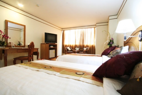 โรงแรม มรกตทวิน ชุมพร โรงแรม มรกตทวิน ชุมพร