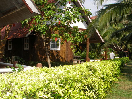 เอสแลนด์ รีสอร์ท : S Land Resort เอสแลนด์ รีสอร์ท : S Land Resort