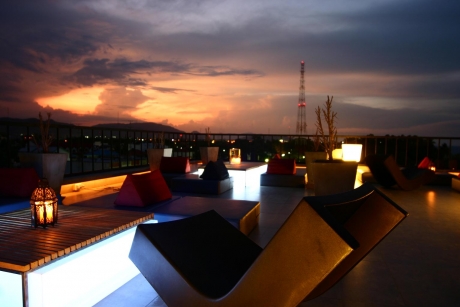 โรงแรมดูนน์ หัวหิน(Dune Hua Hin) โรงแรมดูนน์ หัวหิน(Dune Hua Hin)