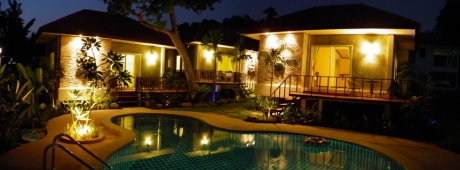 Phuket>>Pennapa Chalet(บ้านคุณเพ็ญ)