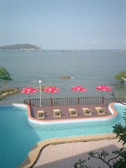 ใบบัว บีช รีสอร์ท ( Bai Bou Beach Resort )