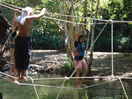 ธนู ริเวอร์ รีสอร์ท