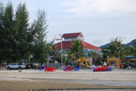 บ้านโกลเด้น บ้านโกลเด้น