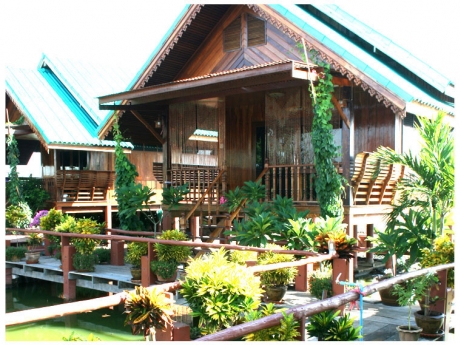 บ้านไม้ชายเลน บ้านไม้ชายเลน