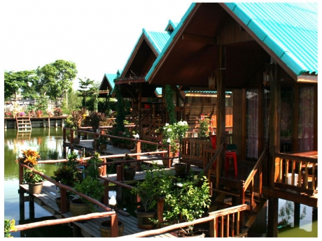 บ้านไม้ชายเลน บ้านไม้ชายเลน