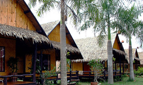 โรงแรม จันทรบุรี โรงแรม จันทรบุรี