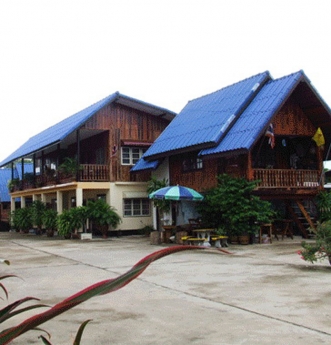 บ้านมงคล & รีสอร์ท บ้านมงคล & รีสอร์ท
