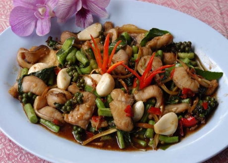 บ้านริมโขง รีสอร์ท และ ร้านอาหารบ้านริมโขง บ้านริมโขง รีสอร์ท และ ร้านอาหารบ้านริมโขง