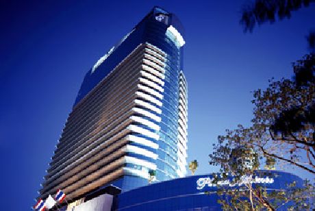 โรงแรม พลาซ่าเอเธนนี โรงแรม พลาซ่าเอเธนนี