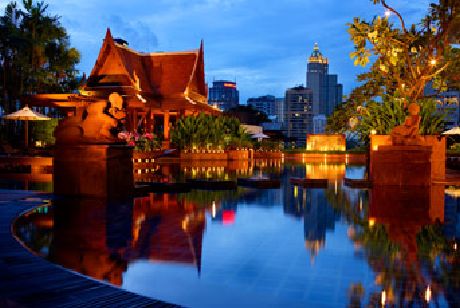 โรงแรม พลาซ่าเอเธนนี โรงแรม พลาซ่าเอเธนนี