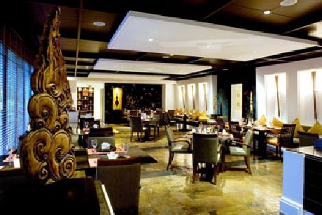 โรงแรม พลาซ่าเอเธนนี โรงแรม พลาซ่าเอเธนนี