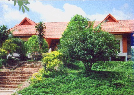 เหนือฝายแคมป์ เหนือฝายแคมป์