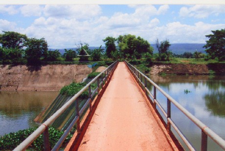 เหนือฝายแคมป์ เหนือฝายแคมป์