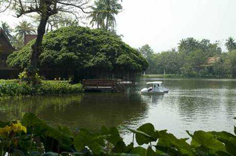 โรงแรมโรสการ์เด้น ริเวอร์ไซด์ โรงแรมโรสการ์เด้น ริเวอร์ไซด์