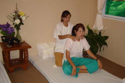 ลักษวรรณ รีสอร์ท & สปา ลักษวรรณ รีสอร์ท & สปา