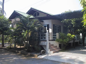 Baan Patu Bungalows