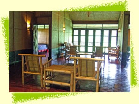 ม้ง ลอดจ์ (Hmong Hilltribe Lodge)