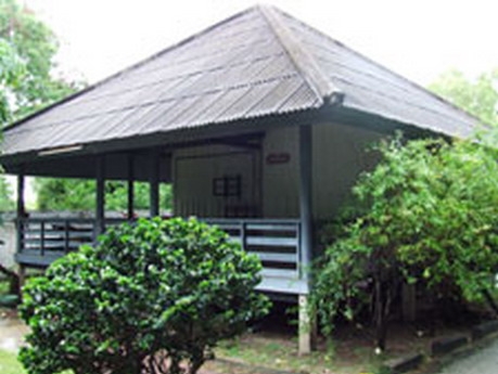 บ้านหินขาว บ้านหินขาว