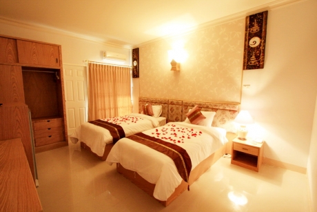 LUX HOTEL CHAINGMAI