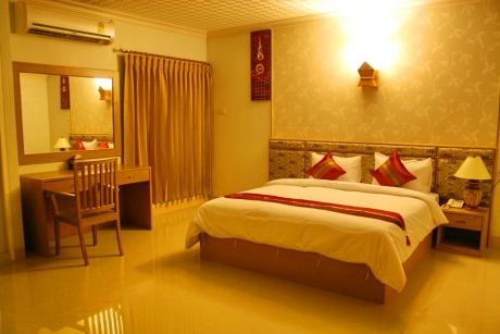 LUX HOTEL CHAINGMAI