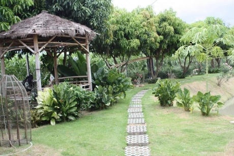 บ้านสวน ไร้กังวล รีสอร์ท บ้านสวน ไร้กังวล รีสอร์ท