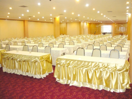 โรงแรม มรกตทวิน ชุมพร โรงแรม มรกตทวิน ชุมพร