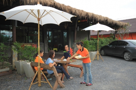 บางกอกรีสอร์ท รังสิต (Bangkok Resort Rangsit) บางกอกรีสอร์ท รังสิต (Bangkok Resort Rangsit)