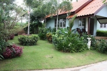 บ้านสวน ไร้กังวล รีสอร์ท - ที่พักราคาประหยัด ฟรีอาหารเช้าพร้อมด้วยกาแฟ บ้านสวน ไร้กังวล รีสอร์ท - ที่พักราคาประหยัด ฟรีอาหารเช้าพร้อมด้วยกาแฟ